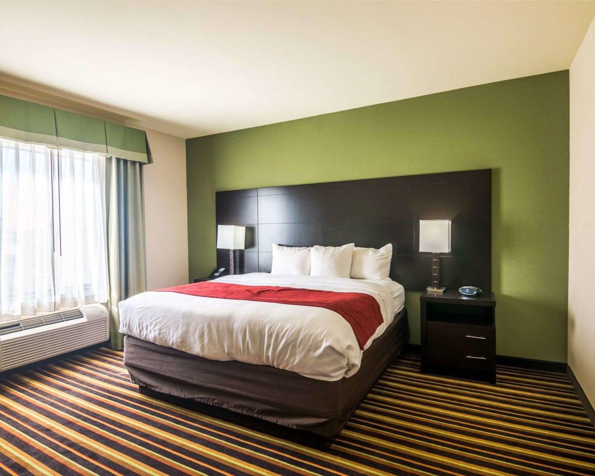 Comfort Suites Amarillo Bagian luar foto