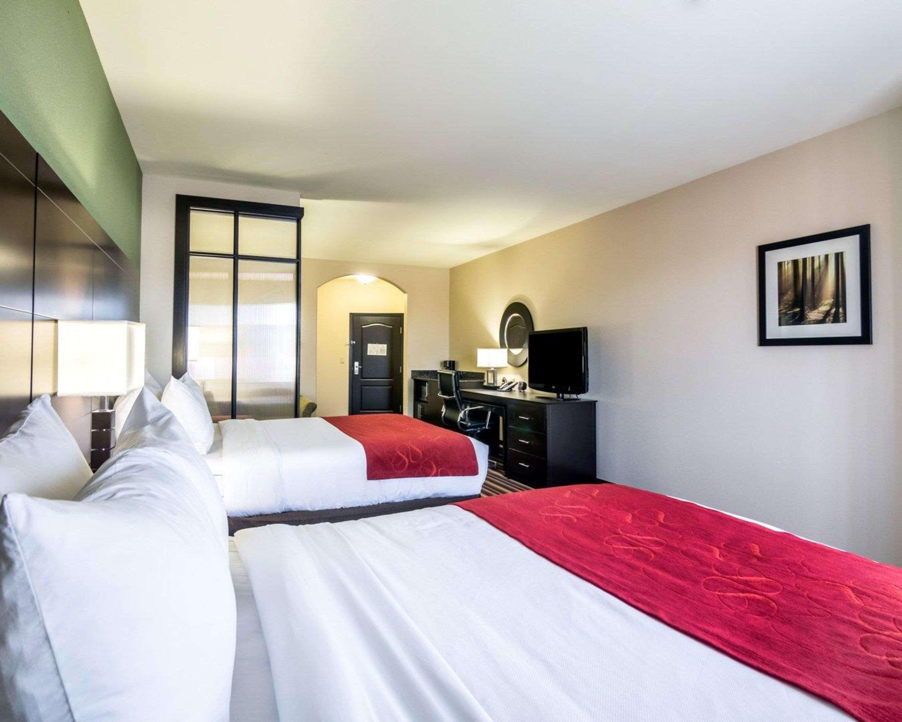 Comfort Suites Amarillo Bagian luar foto