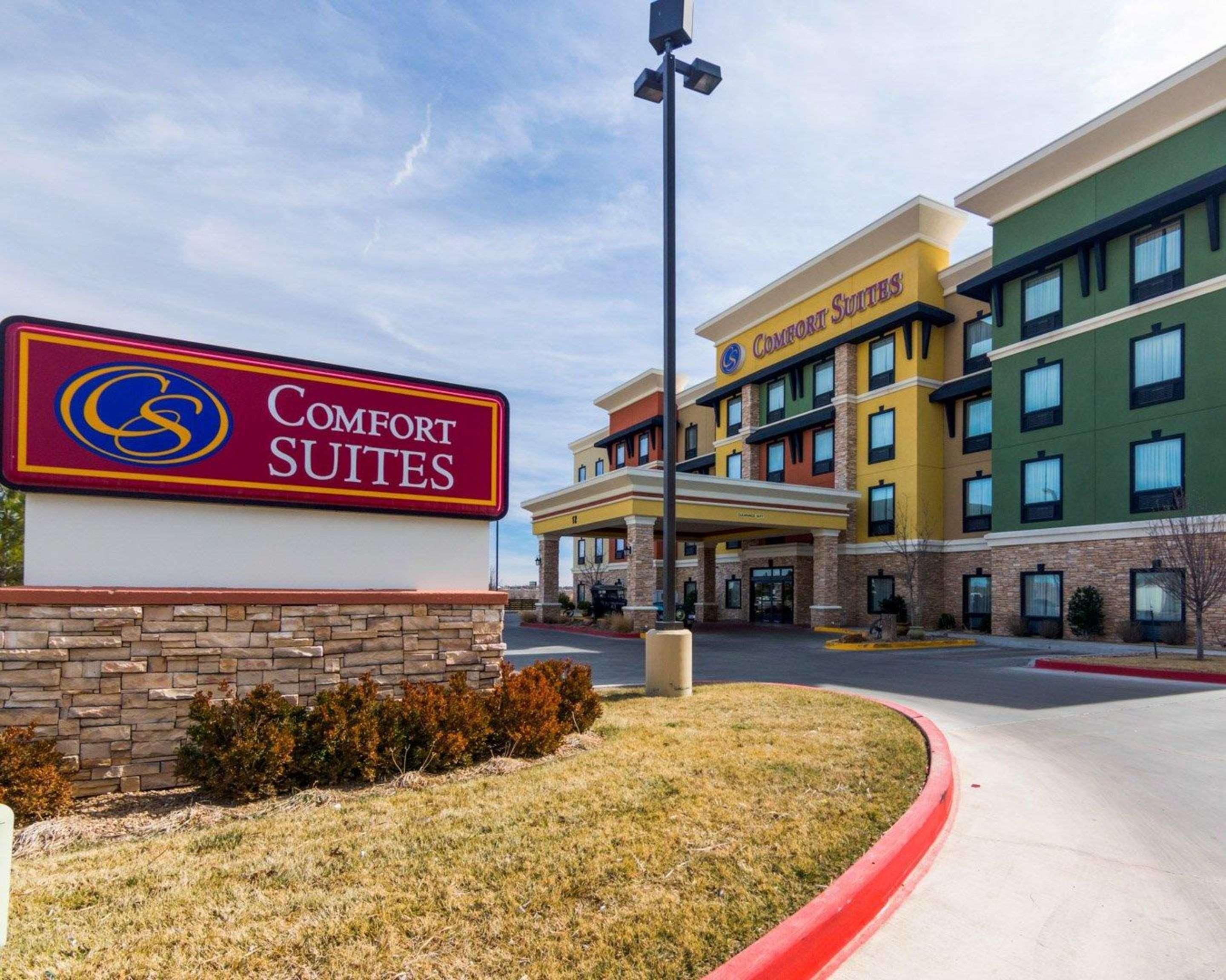 Comfort Suites Amarillo Bagian luar foto