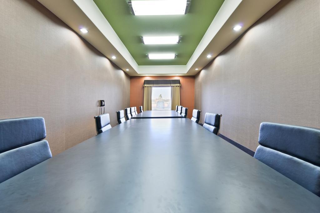 Comfort Suites Amarillo Bagian luar foto